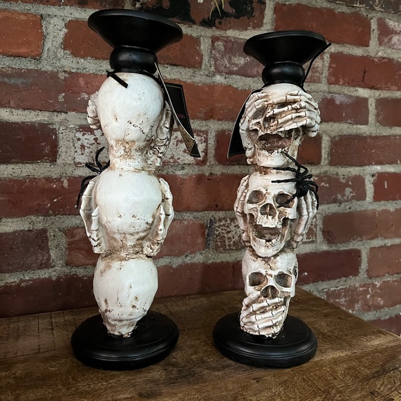 Christian Serriano Other - Christian Siriano skull spider candlesticks new with tags perfect for Halloween